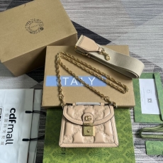 Gucci Satchel Bags